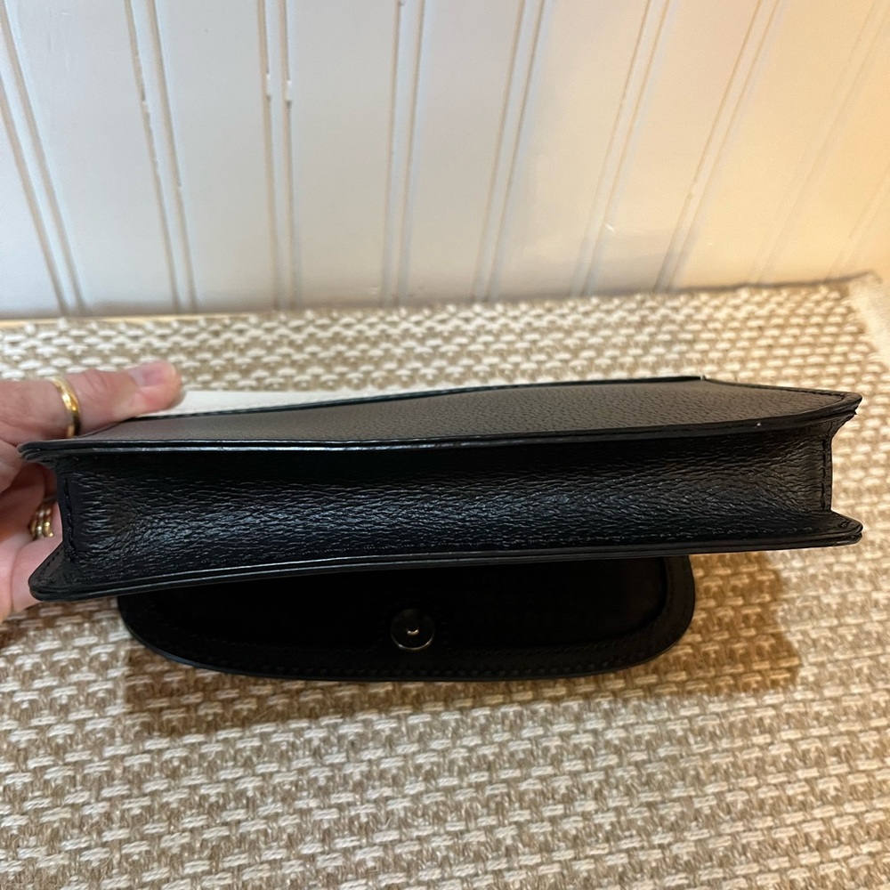 Kate Spade Crossbody - Picture 7 of 10